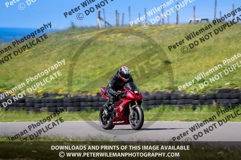 anglesey no limits trackday;anglesey photographs;anglesey trackday photographs;enduro digital images;event digital images;eventdigitalimages;no limits trackdays;peter wileman photography;racing digital images;trac mon;trackday digital images;trackday photos;ty croes